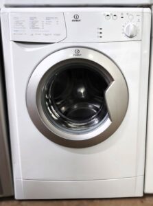 Стиральная машина Indesit