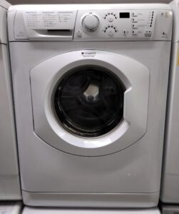 Стиральная машина Hotpoint-Ariston ARUSF 10